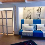 Ara Town House Tatil Evi *