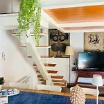 Ara Town House