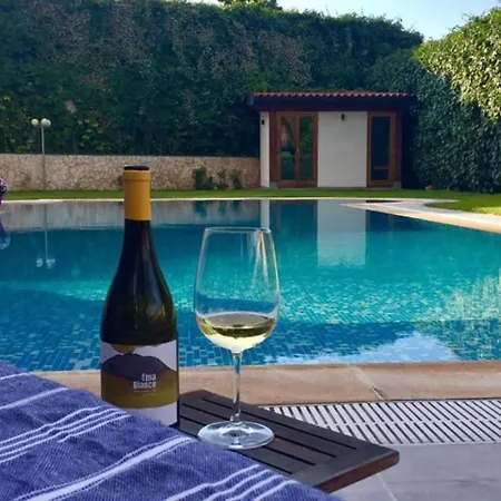 Ara Town House Holiday home San Giovanni La Punta