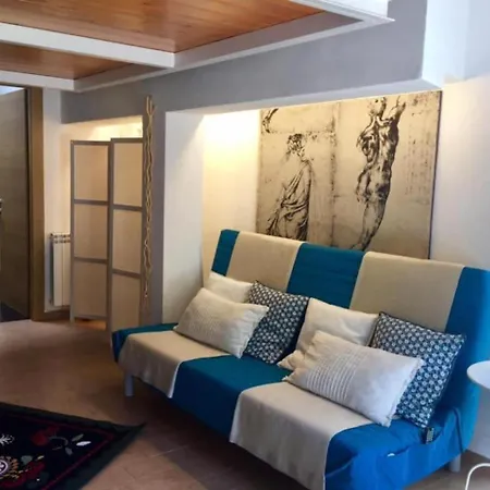 Holiday home Ara Town House San Giovanni La Punta